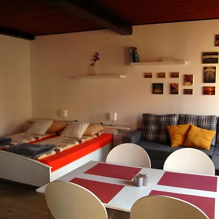 Apartamento Riverbank Studio *